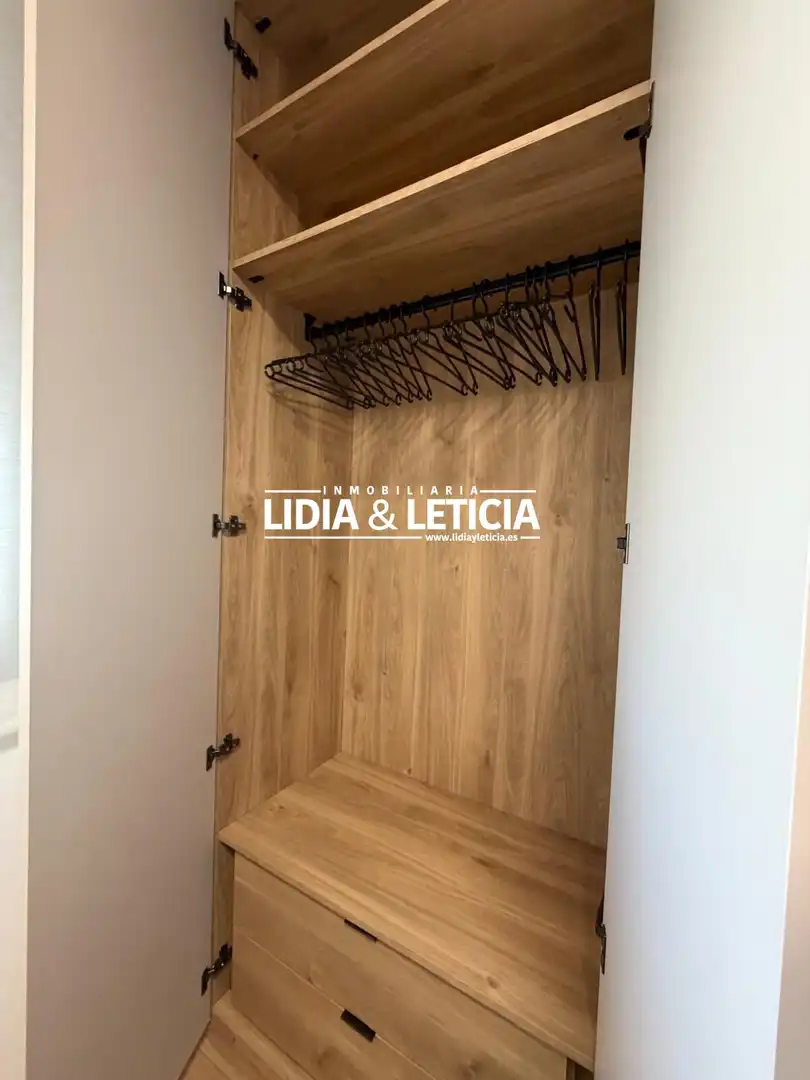 Bedroom of Flat for rent in Alcalá de Guadaira  with Air Conditioner, Terrace and Furnished