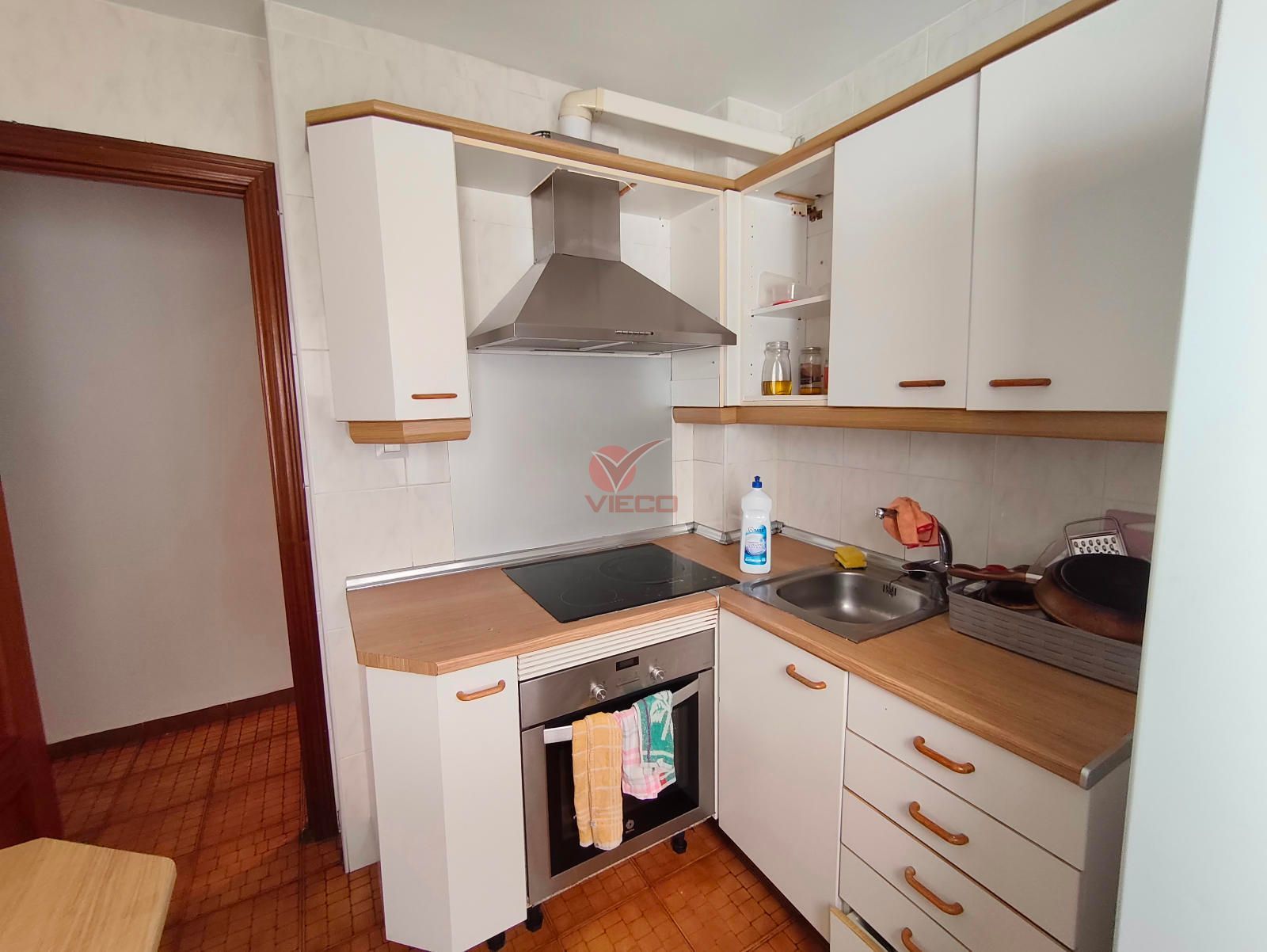 Kitchen of Flat for sale in Cuenca Capital  with Heating, Terrace and Storage room