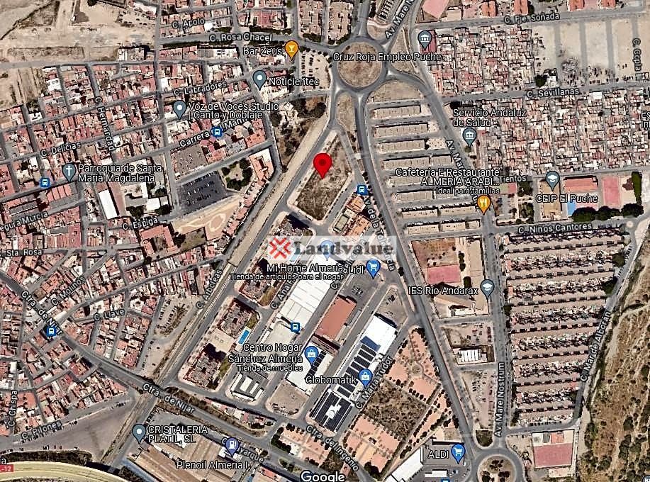 Vista exterior de Residencial en venda en  Almería Capital