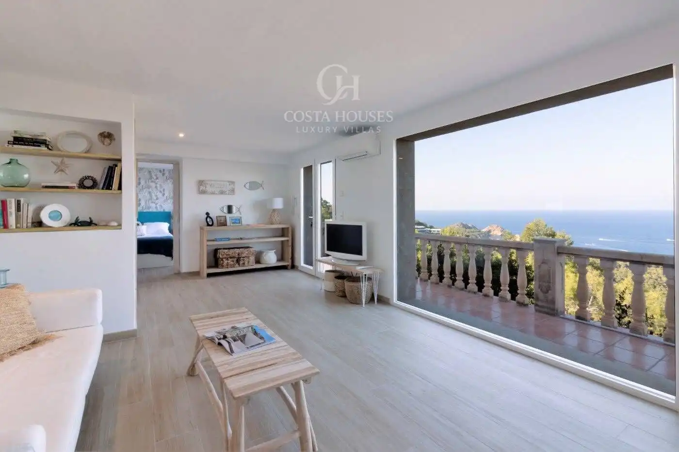 Houses for sale in Calle Ultramar, 40, Montañar - El Arenal