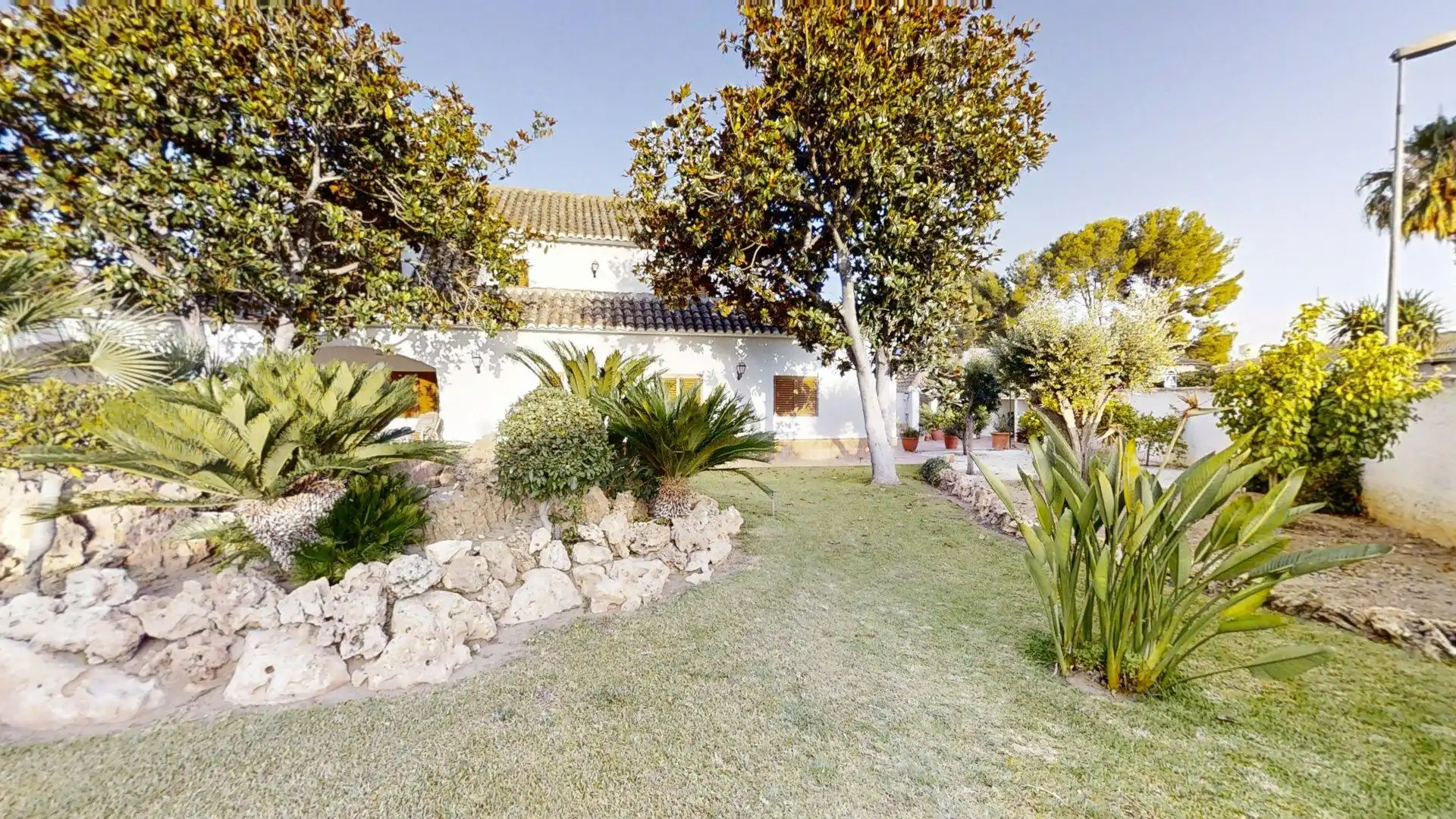 Jardí de Casa o xalet en venda en L'Eliana amb Aire condicionat, Calefacció i Jardí privat