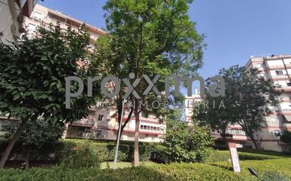 Exterior view of Flat for sale in  Sevilla Capital  with Air Conditioner