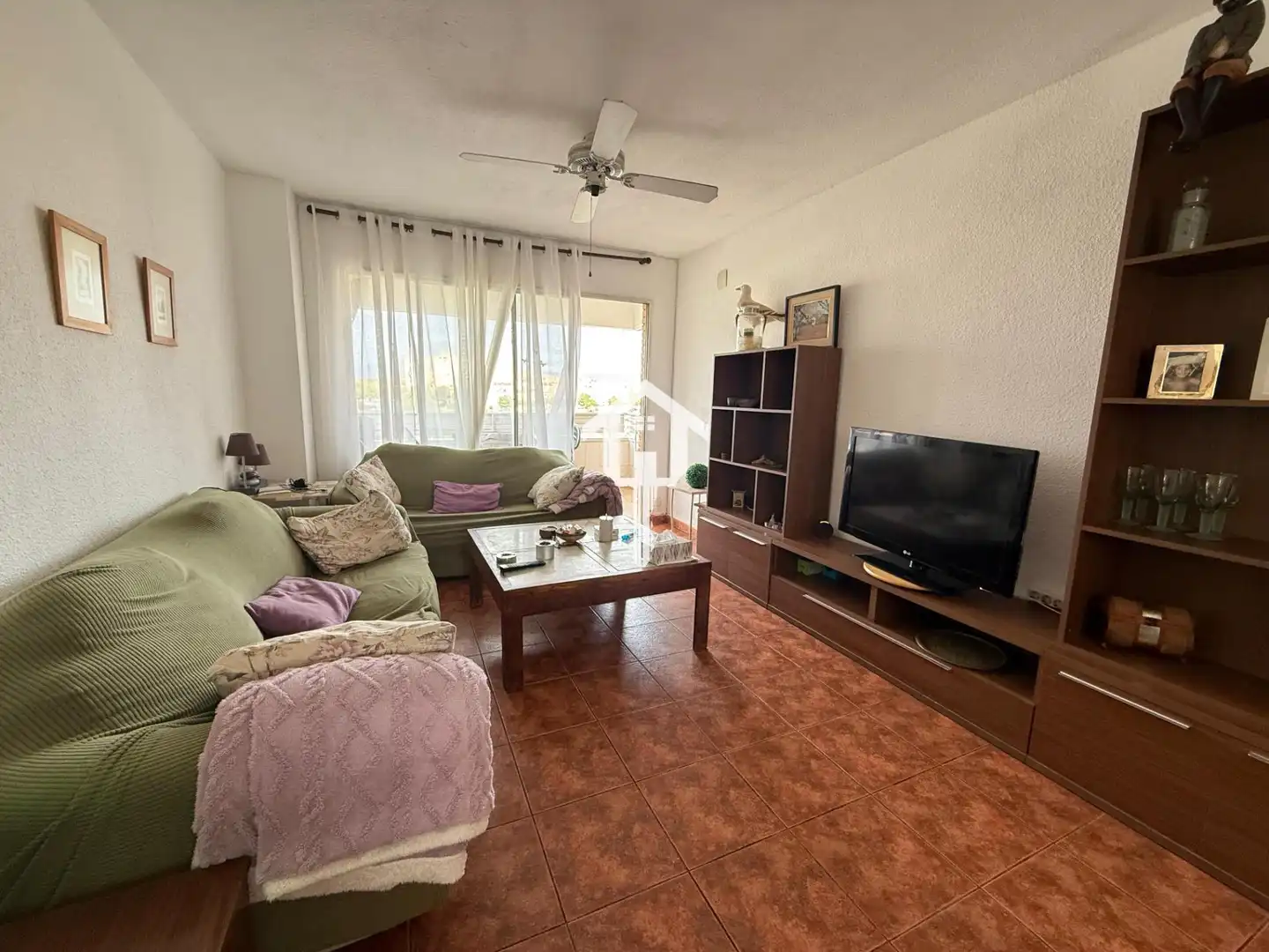 Sala de estar de Piso en venta en Alicante / Alacant con Terraza, Trastero y Balcón