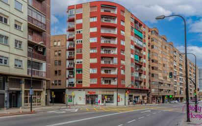 Vista exterior de Pis en venda en  Zaragoza Capital amb Calefacció i Terrassa