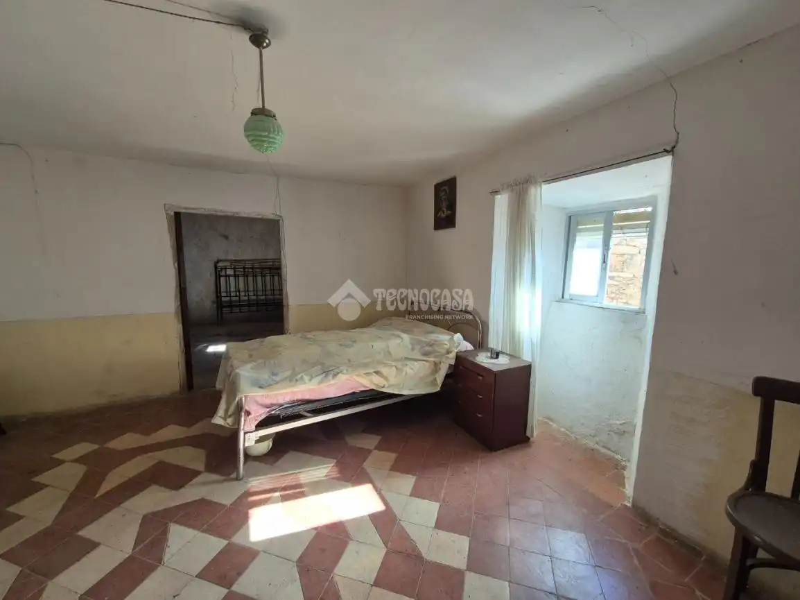 Finca rústica en venda en Sigüenza amb Calefacció i Moblat