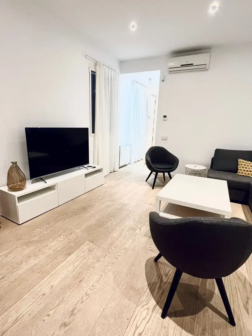 Sala d'estar de Pis en venda en Madrid amb Aire condicionat, Calefacció i Parquet