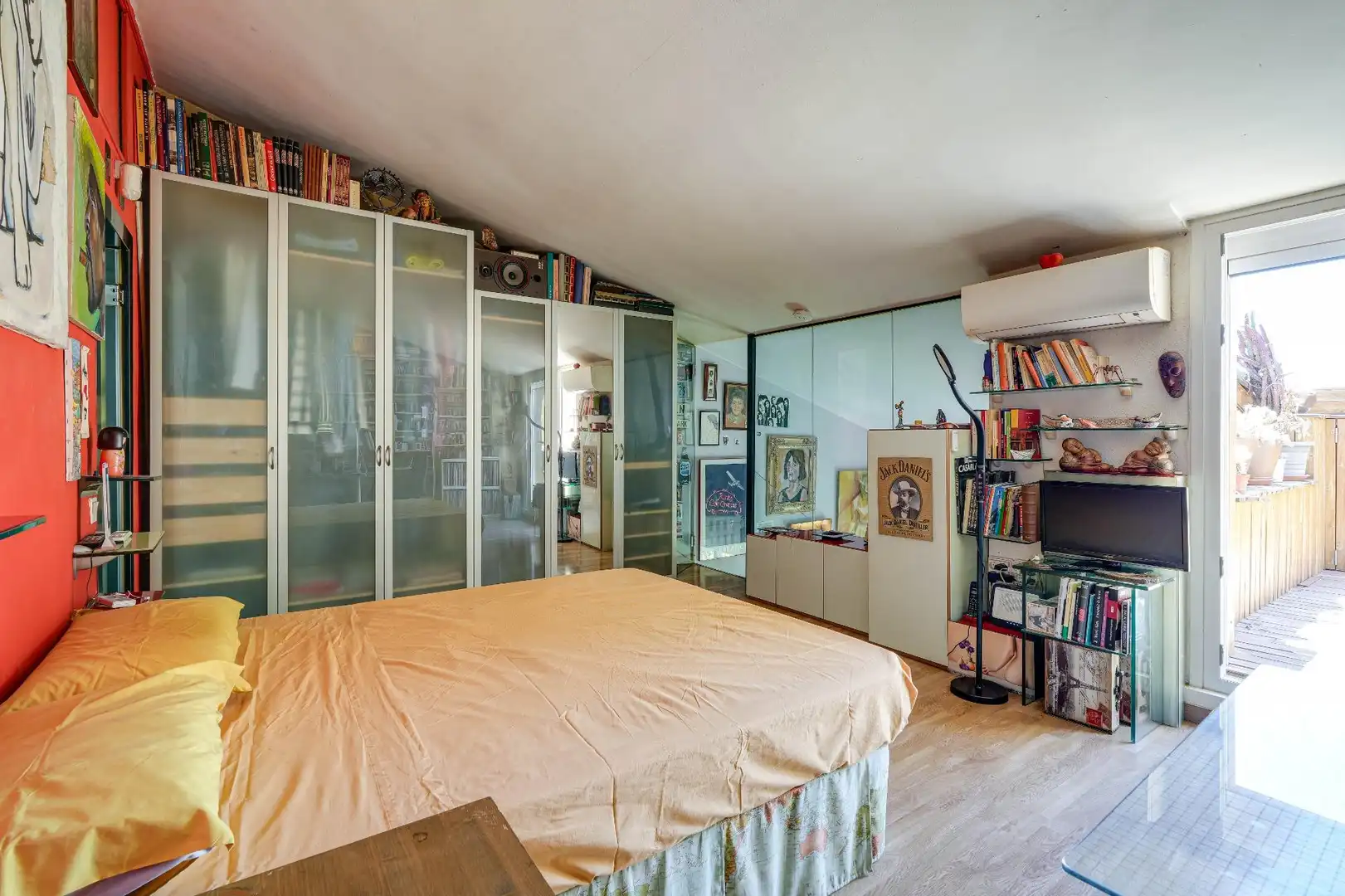 Dormitori de Pis en venda en Barcelona amb Aire condicionat, Parquet i Terrassa