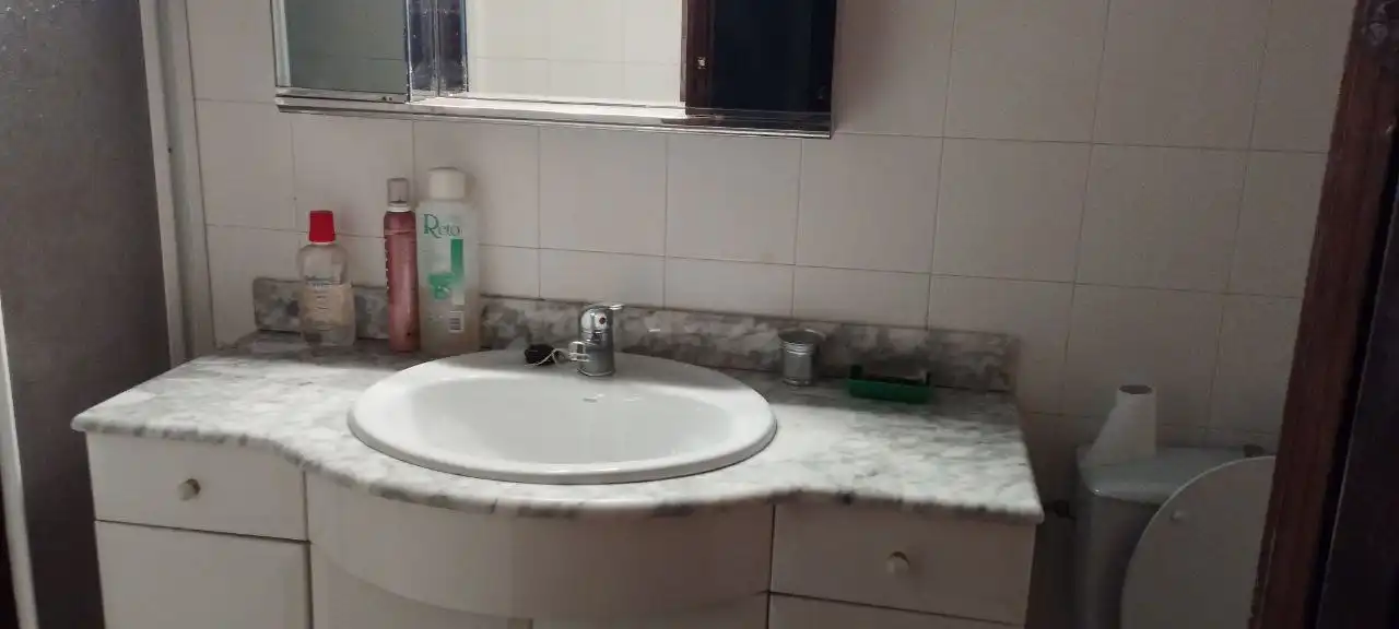 Baño de Casa o chalet de alquiler en Medina de Pomar con Calefacción, Jardín privado y Terraza
