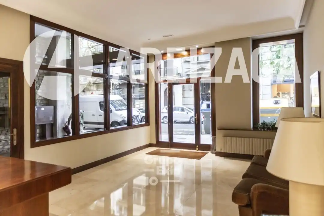 Büro zum Verkauf in Donostia - San Sebastián  mit Klimaanlage, Heizung und Abstellraum