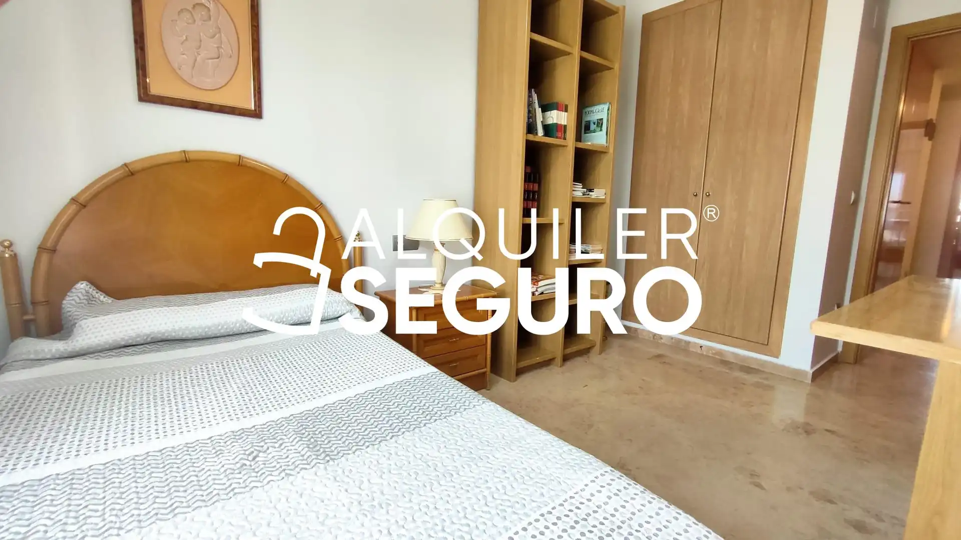 Bedroom of Flat for rent in Torrent  with Air Conditioner, Terrace and Storage room