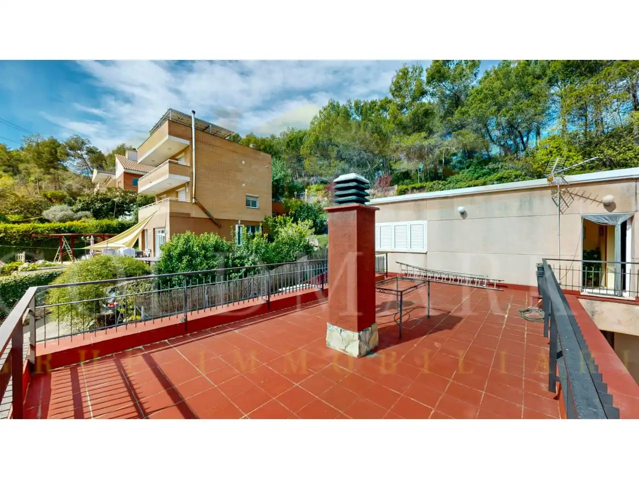 Terrassa de Casa o xalet en venda en Corbera de Llobregat amb Aire condicionat, Calefacció i Jardí privat