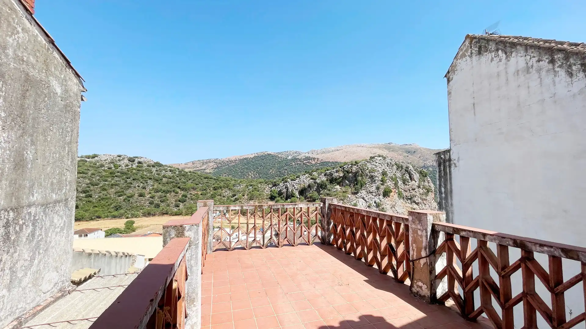 Jardí de Casa o xalet en venda en Benaoján amb Terrassa