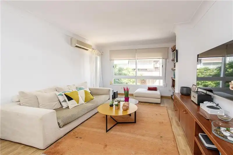 Appartamento con terrazza in vendita a Ponent, imagen 3