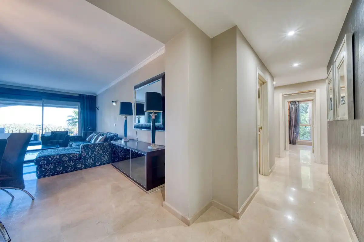 Apartamento en venta en Benahavís con Aire acondicionado, Terraza y Piscina comunitaria