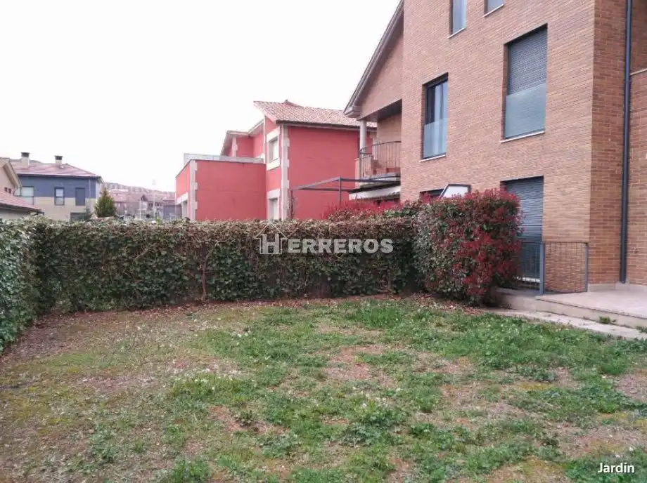 Garden of Houses for sale in Navarrete  with Heating, Terrace and Community pool