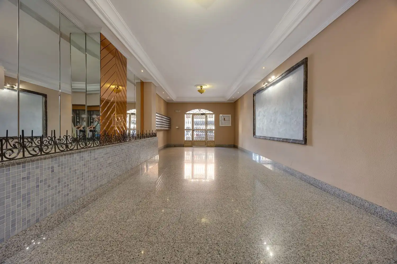 Apartment with terrace for sale in Calle Maestro Francisco Casanovas 2, imagen 28