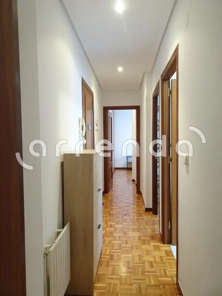 Wohnung zur Miete in Santander mit Heizung und Möbliert
