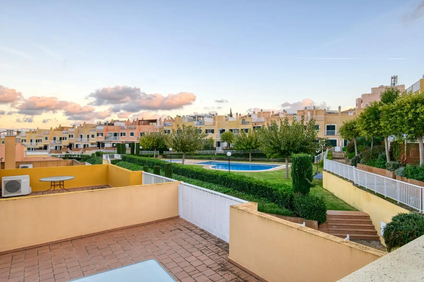 Jardí de Casa adosada en venda en  Palma de Mallorca amb Aire condicionat, Calefacció i Jardí privat