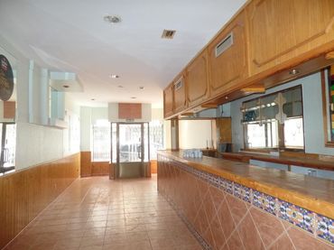 Local comercial en venda a Calle Juan Madrazo 10 24002 Leon