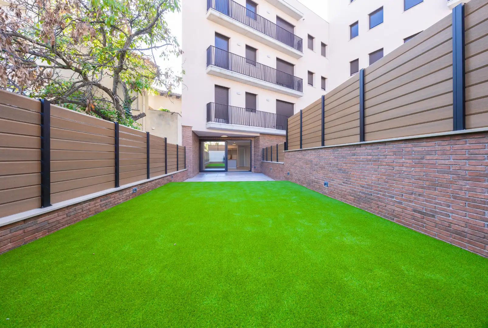 Piano terra di nuova costruzione con giardino in vendita a Carrer Josep Maria Sert 2, imagen 26
