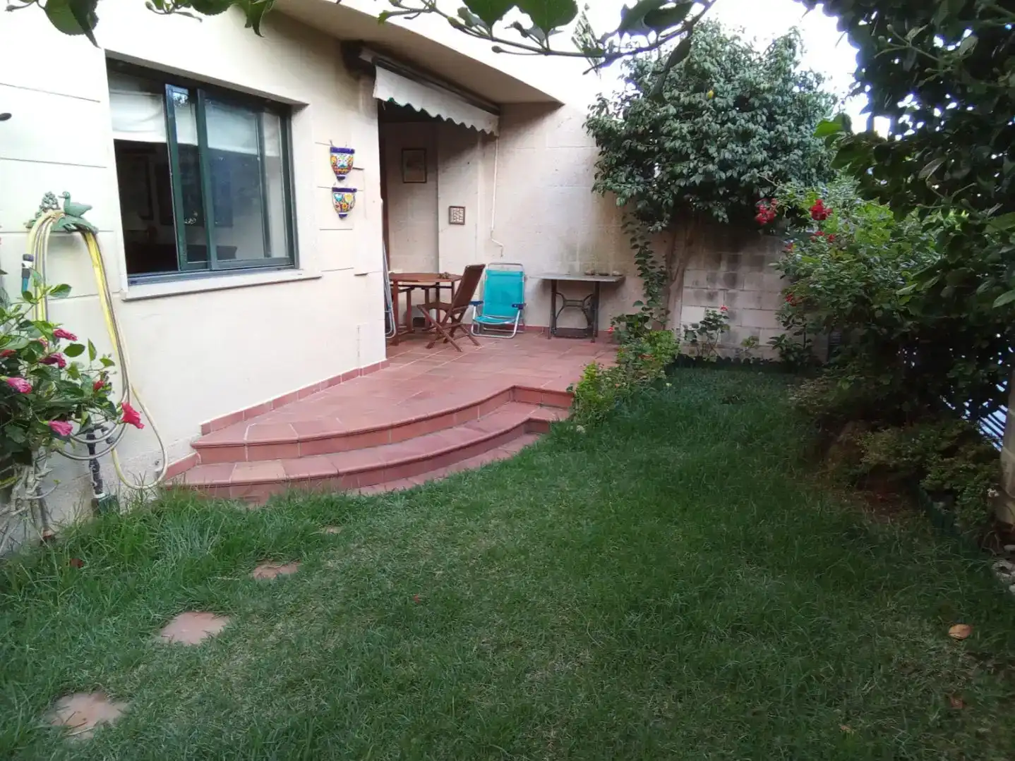 Jardín de Piso de alquiler en Nigrán con Jardín privado, Parquet y Amueblado