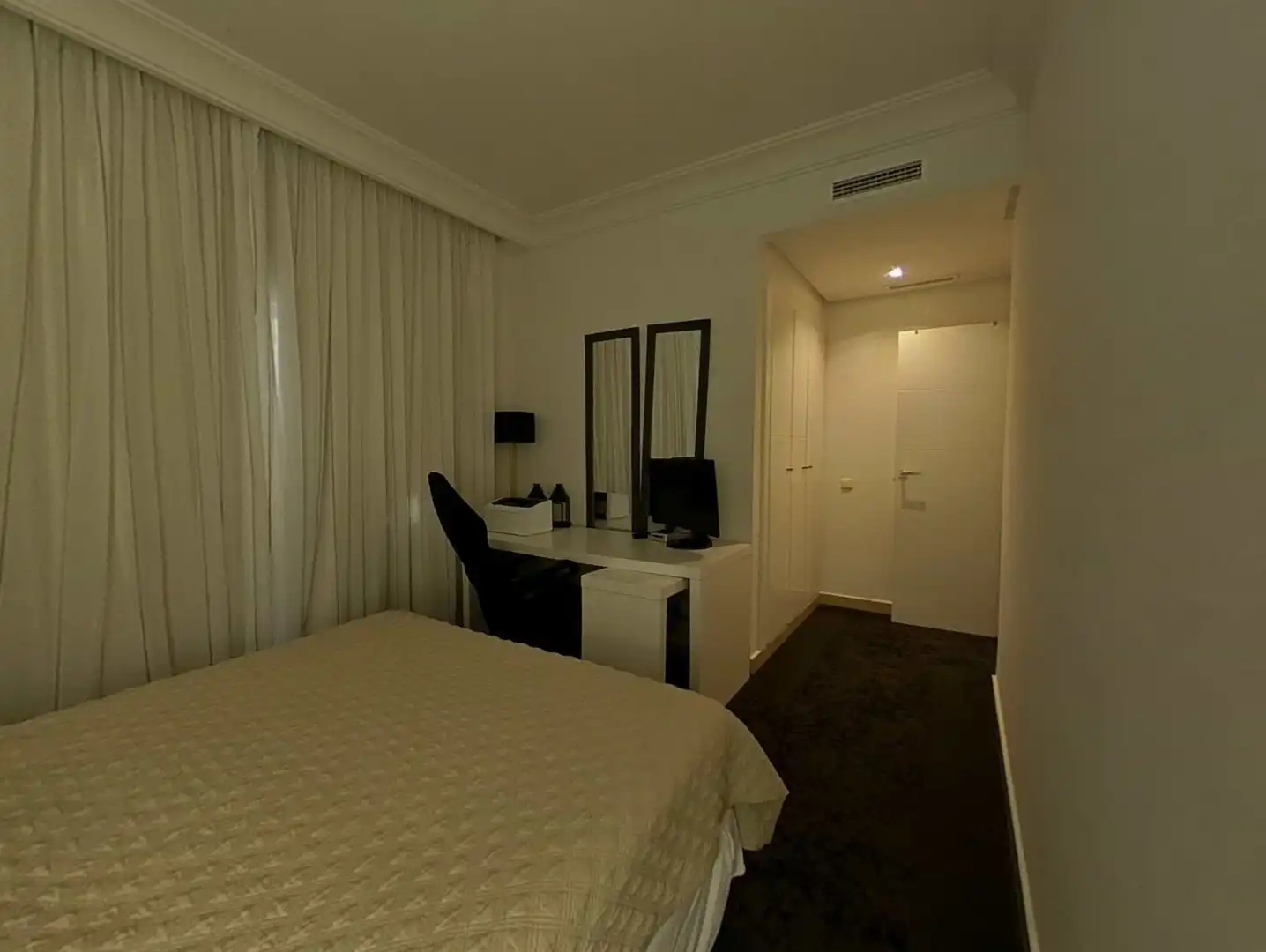 Dormitori de Apartament en venda en Marbella amb Terrassa, Traster i Moblat