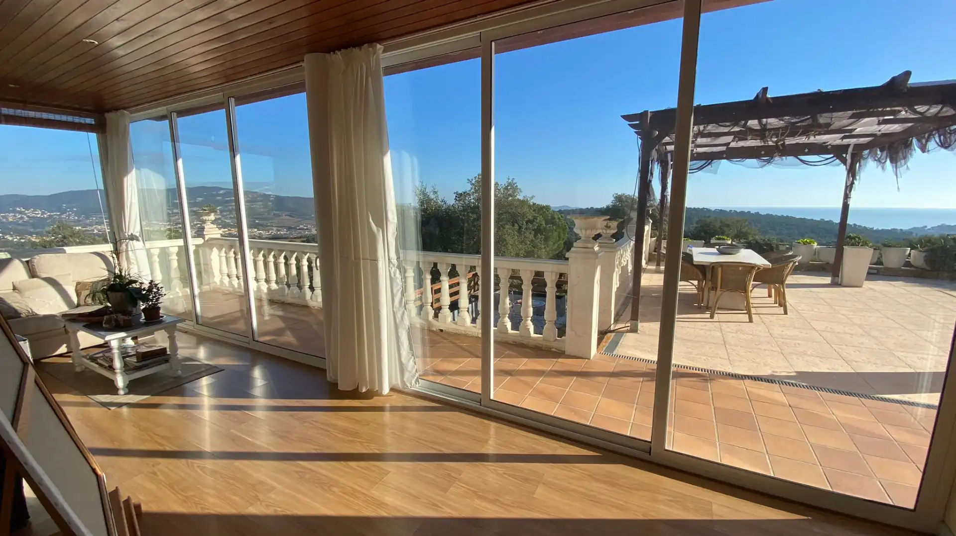 Terrassa de Casa o xalet en venda en Castell d'Aro, Platja d'Aro i s'Agaró amb Jardí privat, Piscina i Moblat