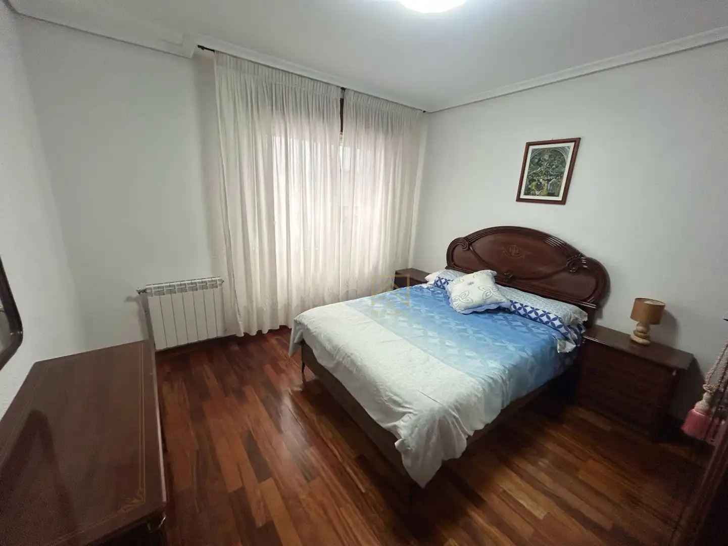 Habitación de Piso de alquiler en Torrelavega  con Calefacción, Parquet y Amueblado