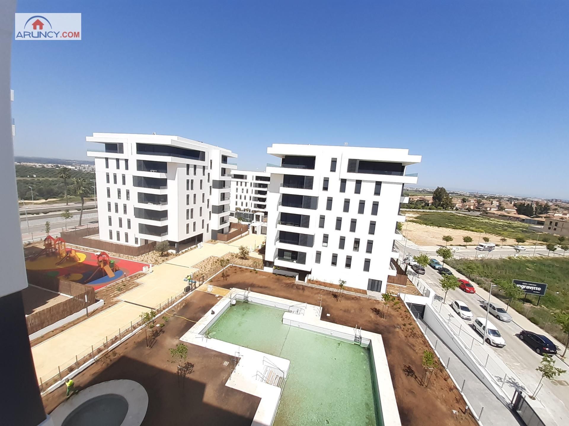 Exterior view of Flat to rent in Dos Hermanas  with Air Conditioner, Heating and Community pool