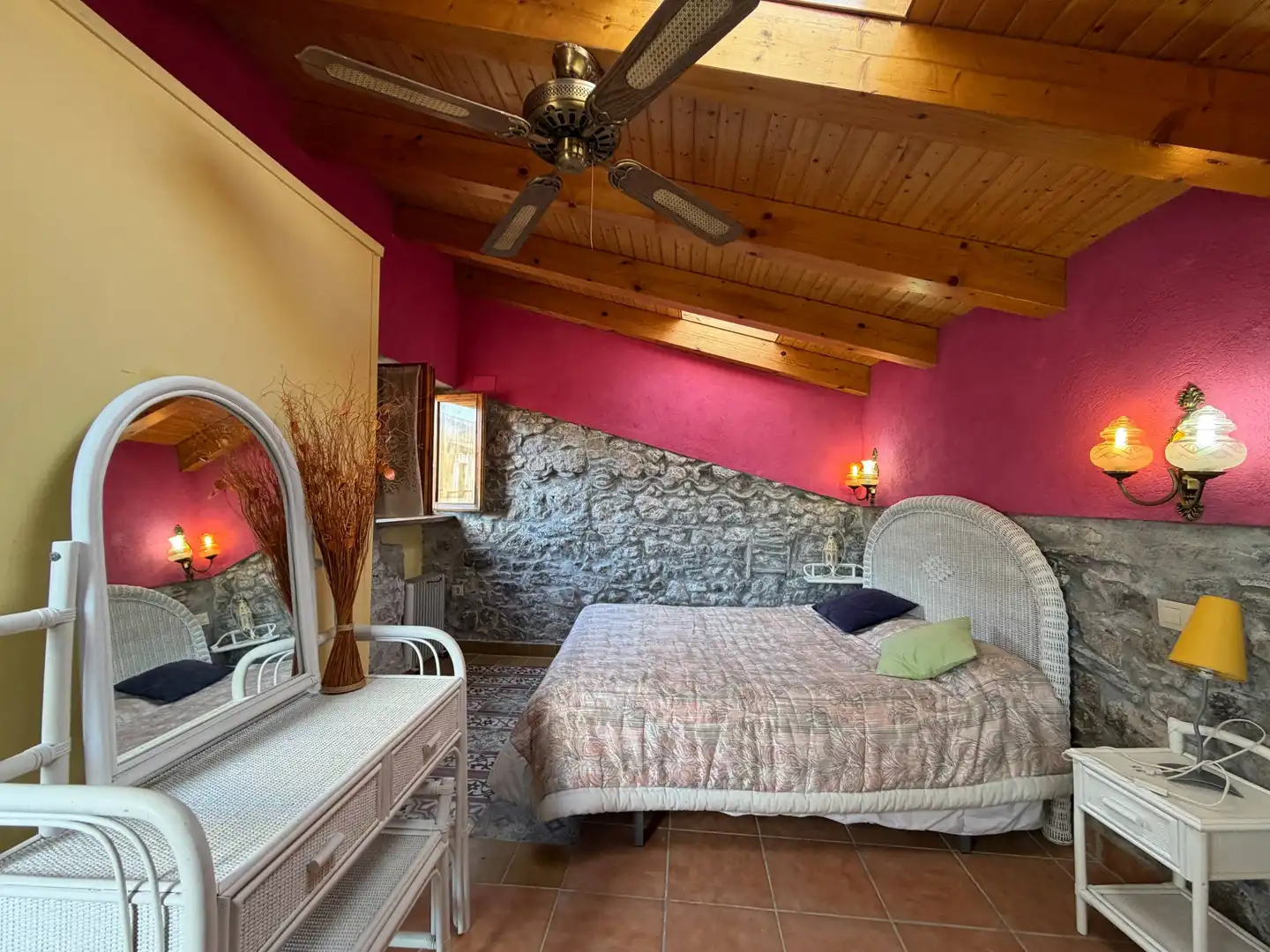 Bedroom of Houses for sale in Biure, Girona