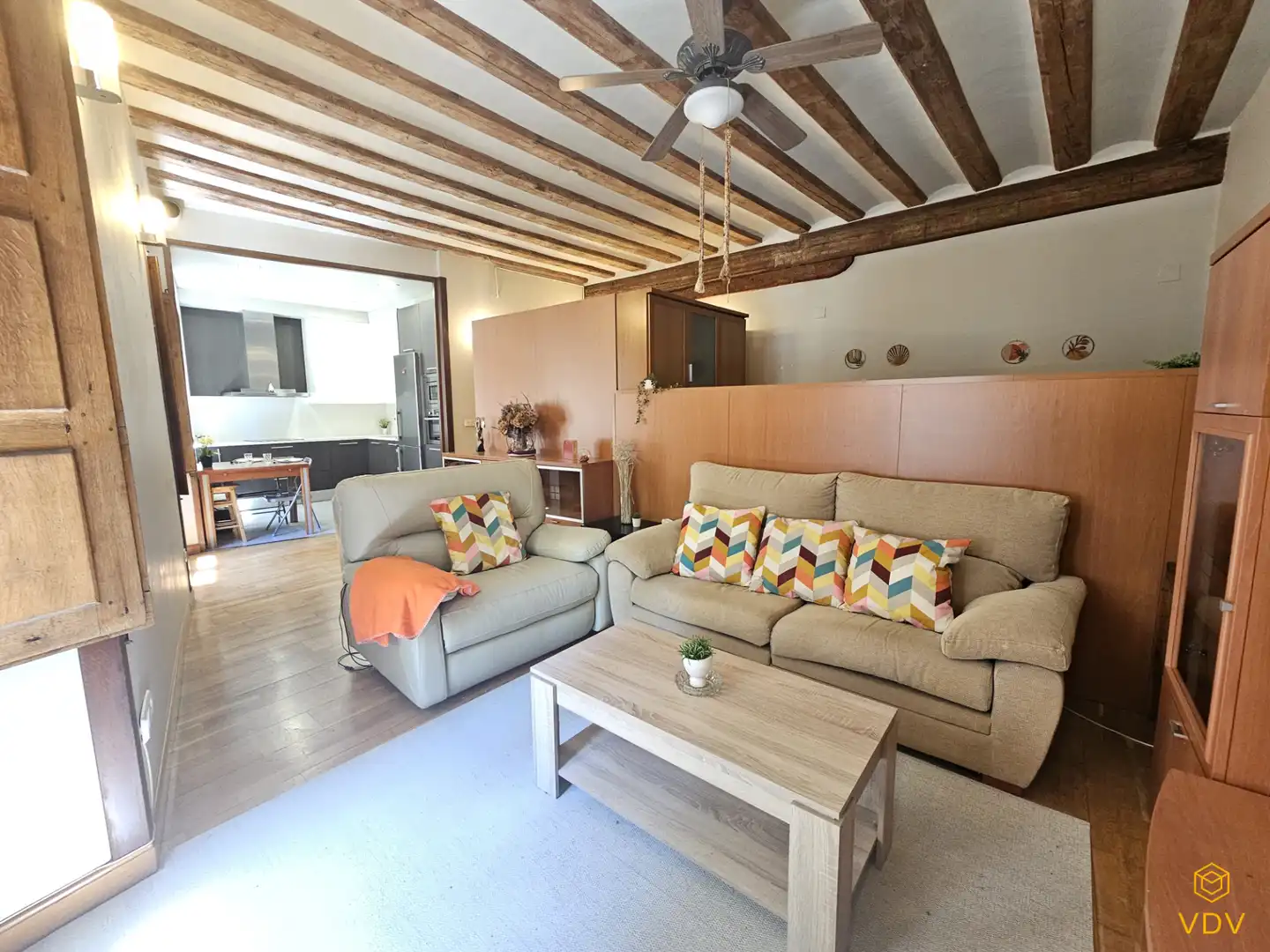 Living room of Apartments for sale in  Pamplona / Iruña  with Heating, Parquet flooring and Furnished