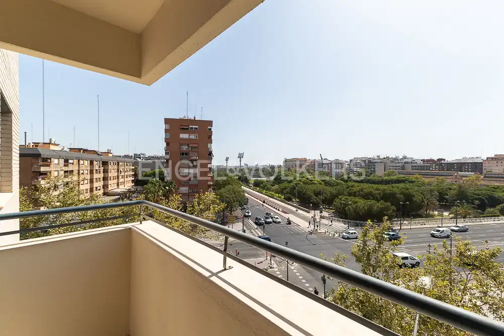 Vista exterior de Pis de lloguer en Valencia amb Aire condicionat, Calefacció i Terrassa