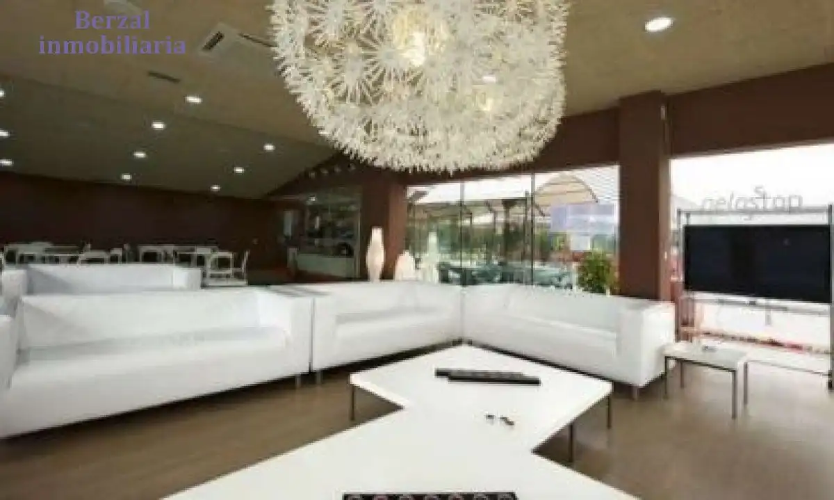 Sala de estar de Casa o chalet en venta en  Logroño con Aire acondicionado, Calefacción y Jardín privado