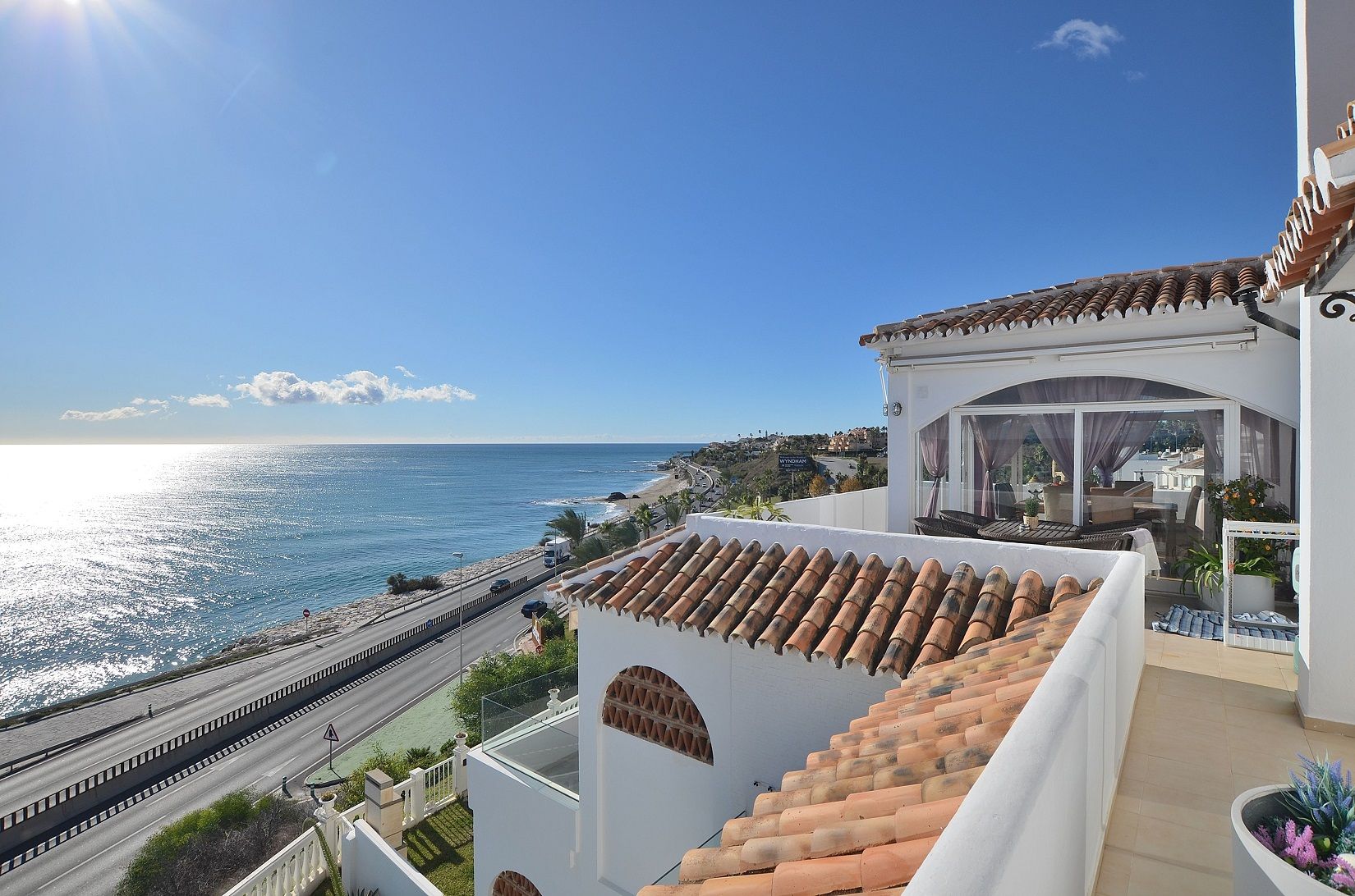 Exterior view of Attic for sale in Mijas  with Air Conditioner, Terrace and Oven