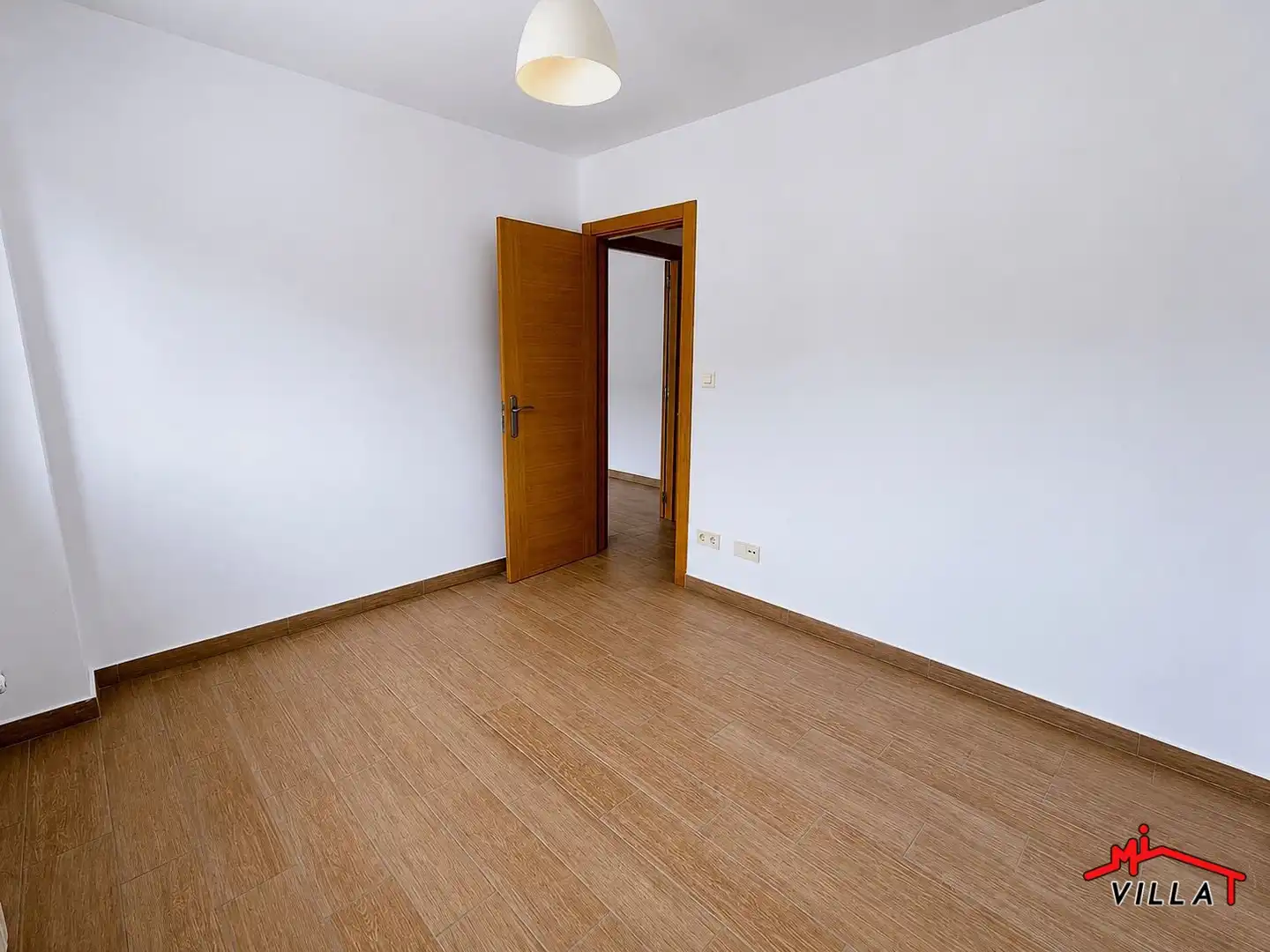 Habitación de Piso en venta en Ramales de la Victoria con Calefacción, Terraza y Trastero
