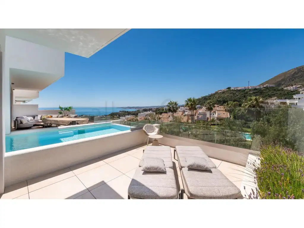 House with pool for sale in Calle Pecana, imagen 3