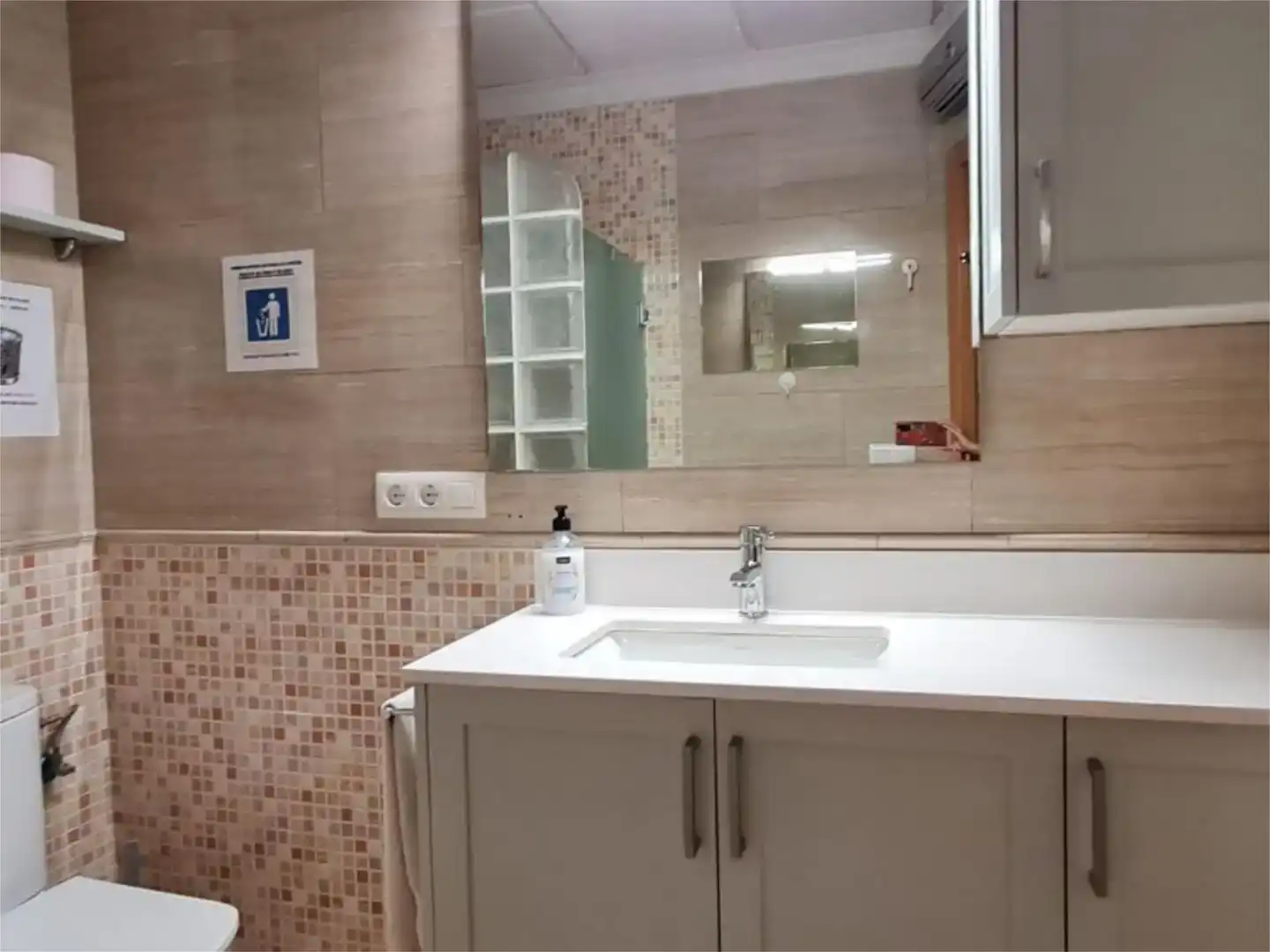 Badezimmer von Haus oder Chalet zur Miete in Dénia mit Klimaanlage, Privatgarten und Schwimmbad