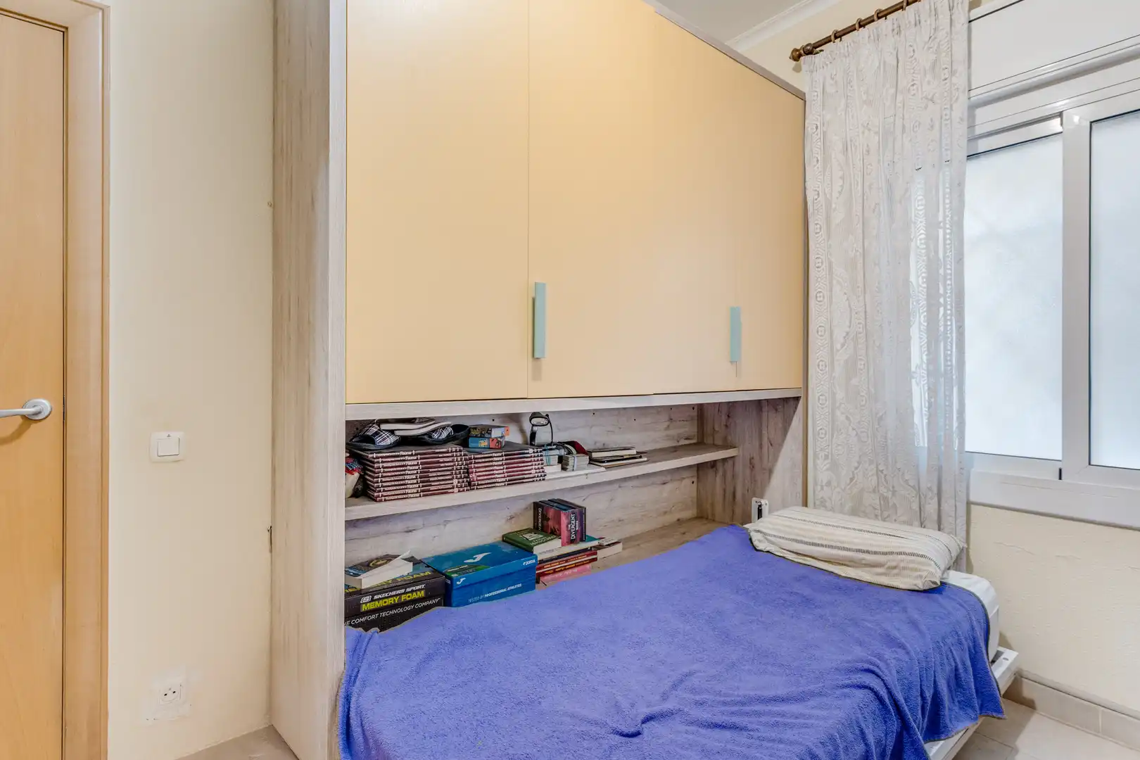 Schlafzimmer von Erdgeschoss zum Verkauf in Barcelona mit Heizung und Terrasse