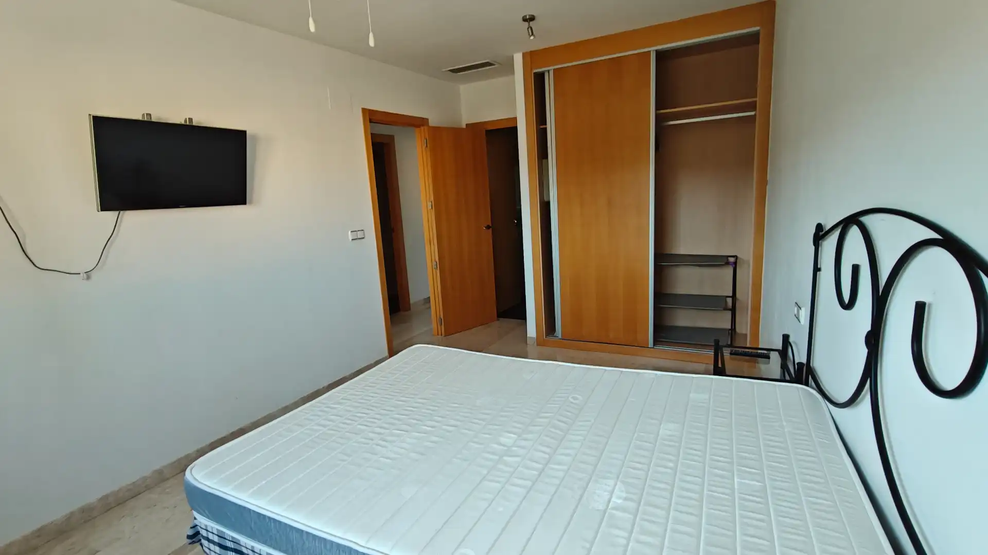 Apartament amb terrassa en venda a Calle Alcacil, imagen 16