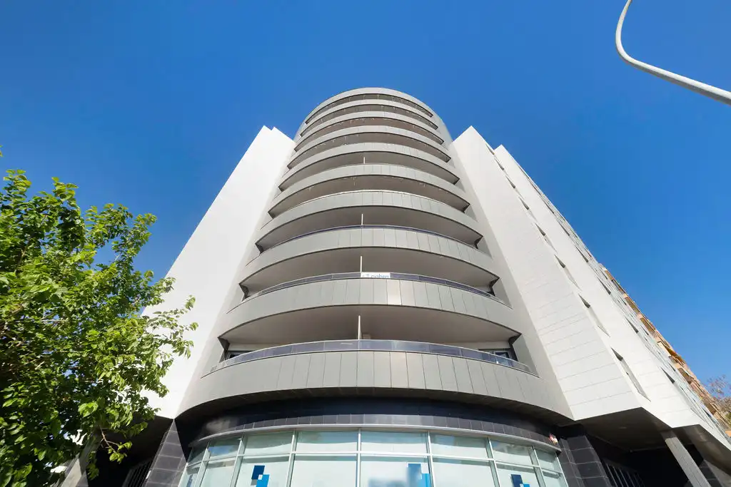 Vista exterior de Piso en venta en Alicante / Alacant con Piscina