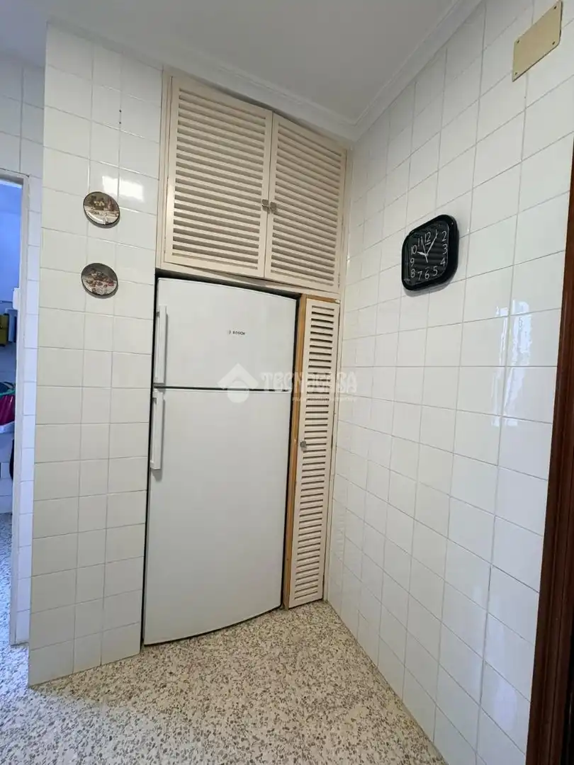 Kitchen of Flat for rent in Casco Antiguo