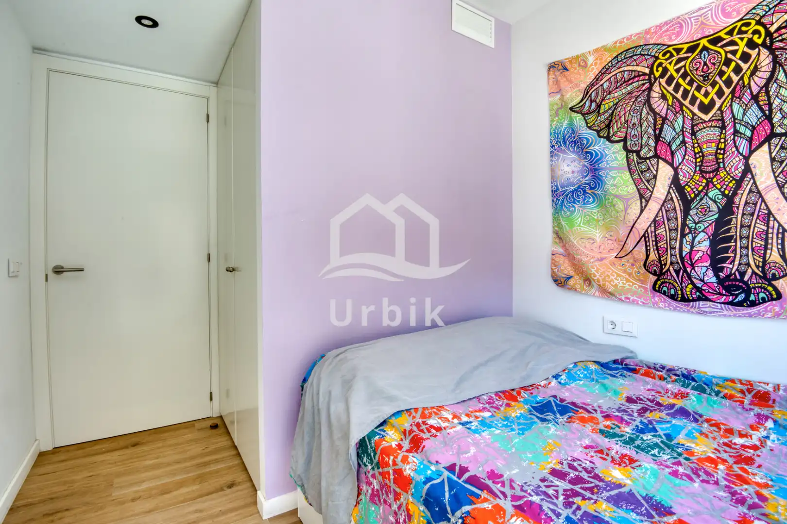 Schlafzimmer von Einfamilien-Reihenhaus zum Verkauf in Castell d'Aro, Platja d'Aro i s'Agaró mit Klimaanlage, Heizung und Terrasse