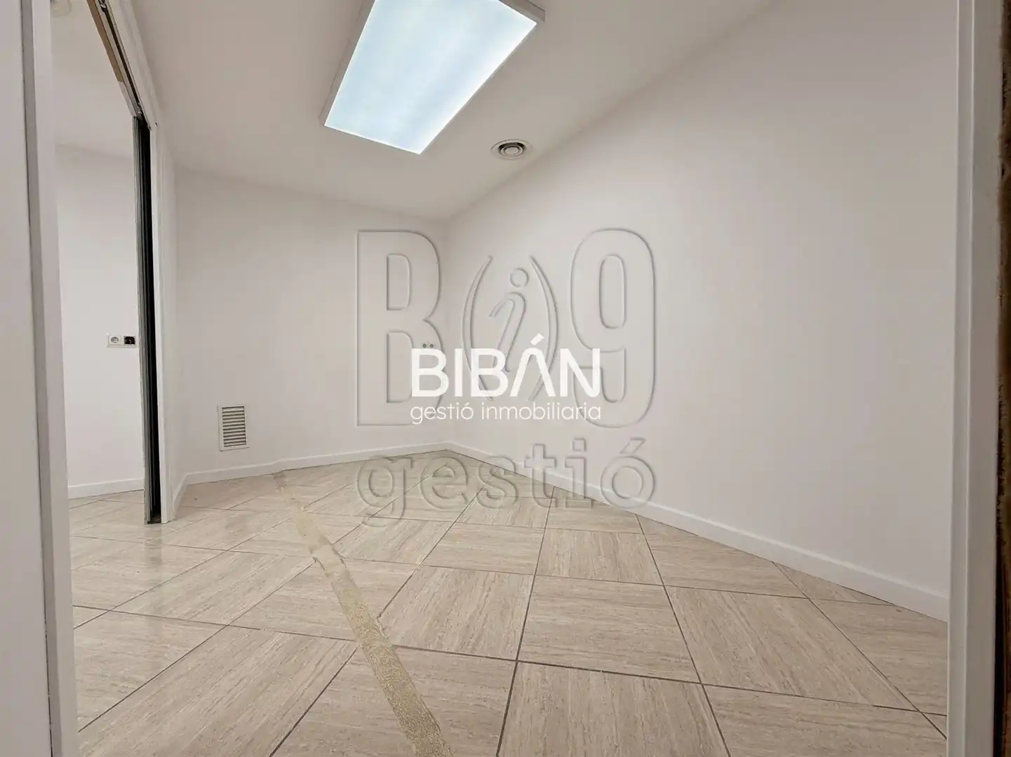 Local en venta en Tarragona con Aire acondicionado