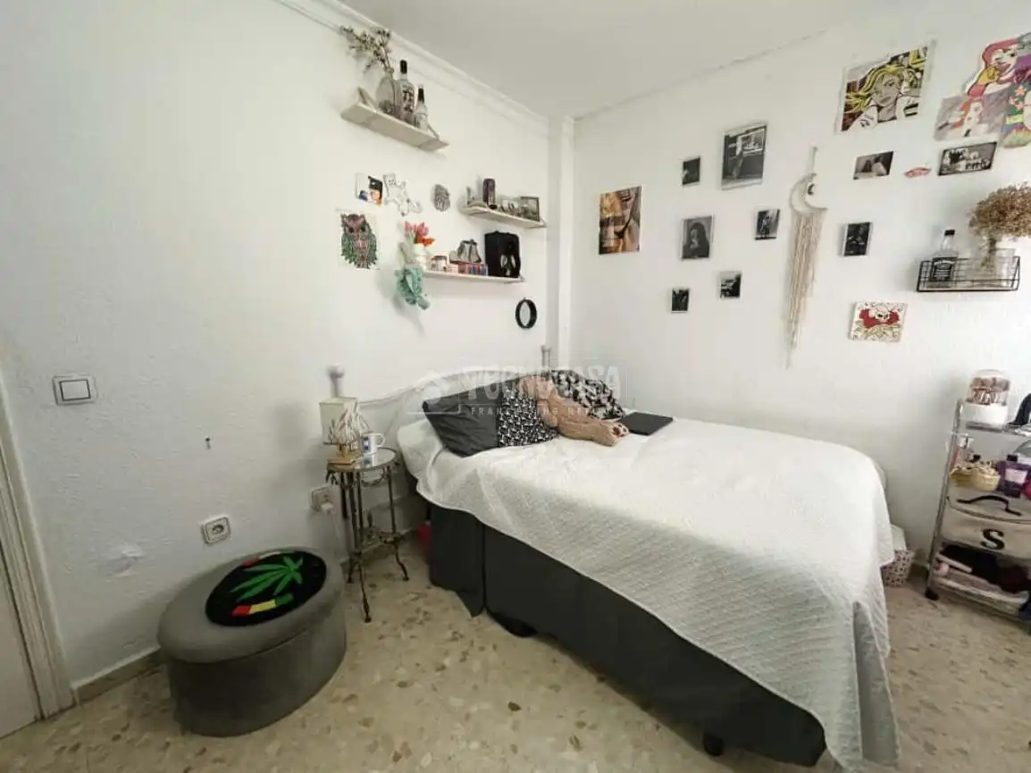 Habitación de Piso en venta en Torrox con Terraza y Balcón