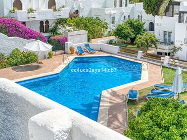 Casa a schiera con piscina in vendita a Nueva Andalucía