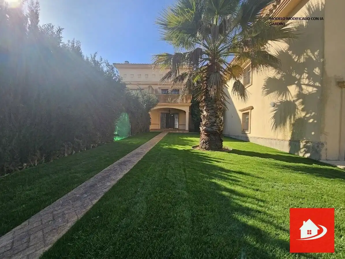 Casa a schiera con piscina in vendita a Martín Miguel