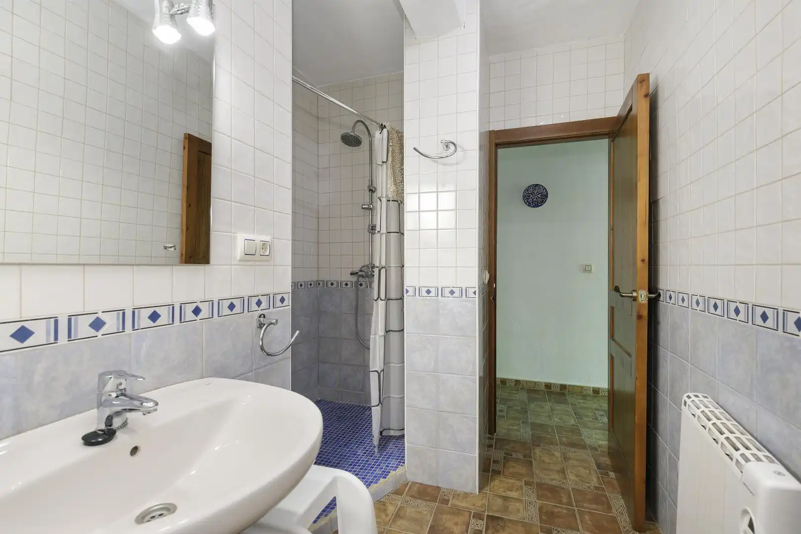 Bany de Local en venda en Granada
