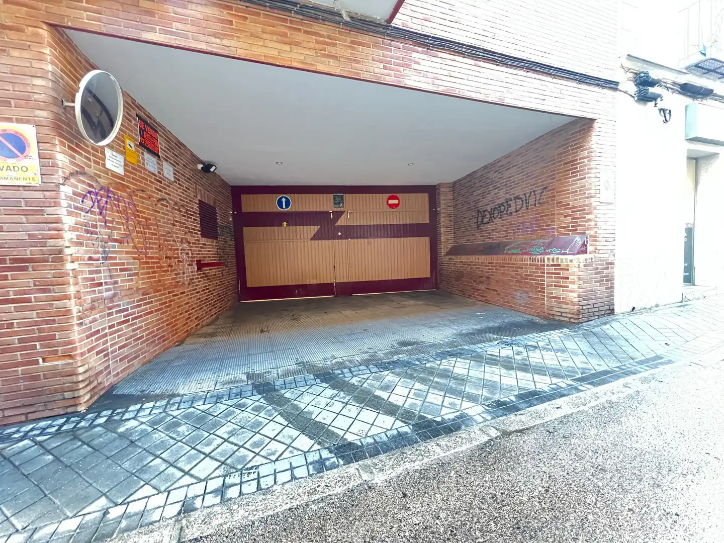 Parkplatz zum Verkauf in Calle Lino