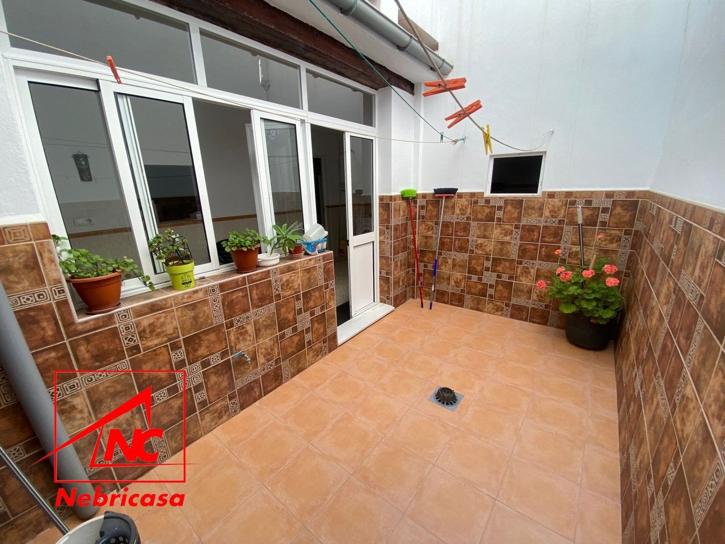 Balcony of House or chalet for sale in Las Cabezas de San Juan  with Air Conditioner