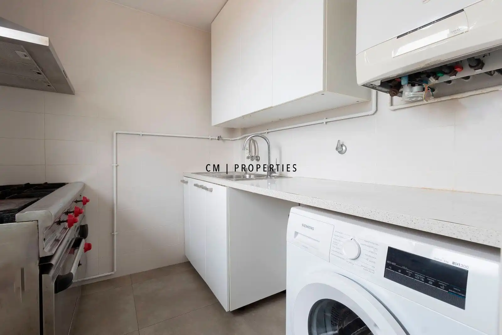 Kitchen of Duplexes for sale in Valencia  with Air Conditioner, Heating and Parquet flooring